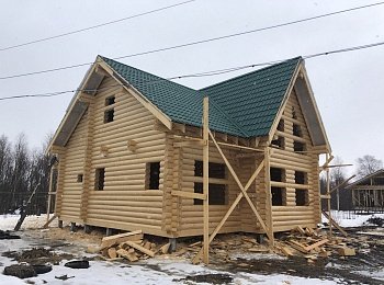 Дом из бревна 140 м²