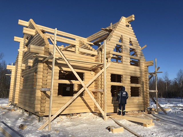 Дом из бревна 140 м²