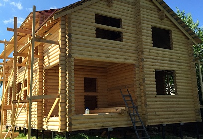 Дом из бревна 162 м²